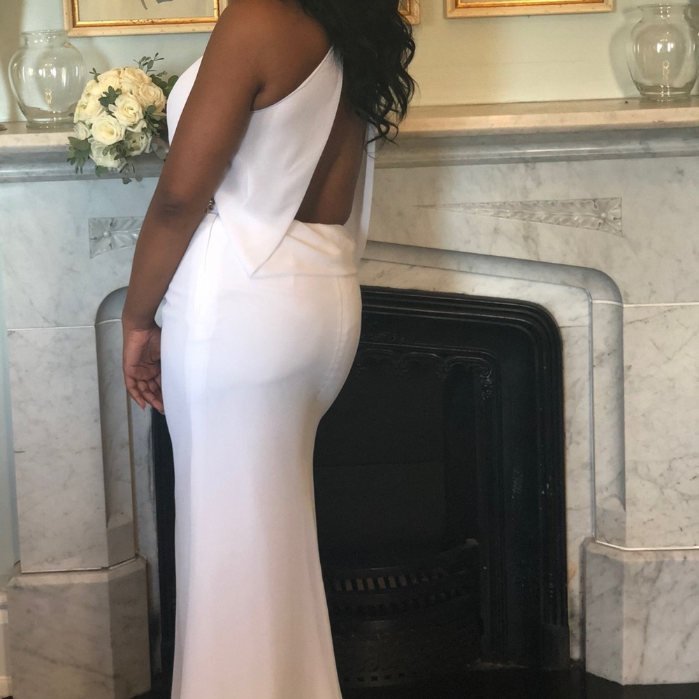 White mermaid dress with jewel belt sewn on.size 8 - Picture 2 of 2